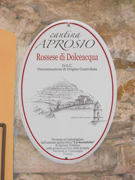 Lo Scoiattolo Villa Ventimiglia Dış mekan fotoğraf